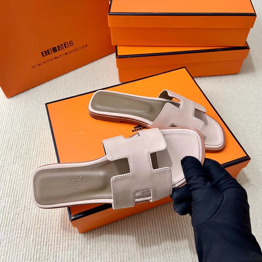 에르메스 올수공 오란 슬리퍼 샌들 스위프트 125